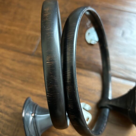 Bathroom Towel holders oil rubbed broze (2) - Picture 6 of 6